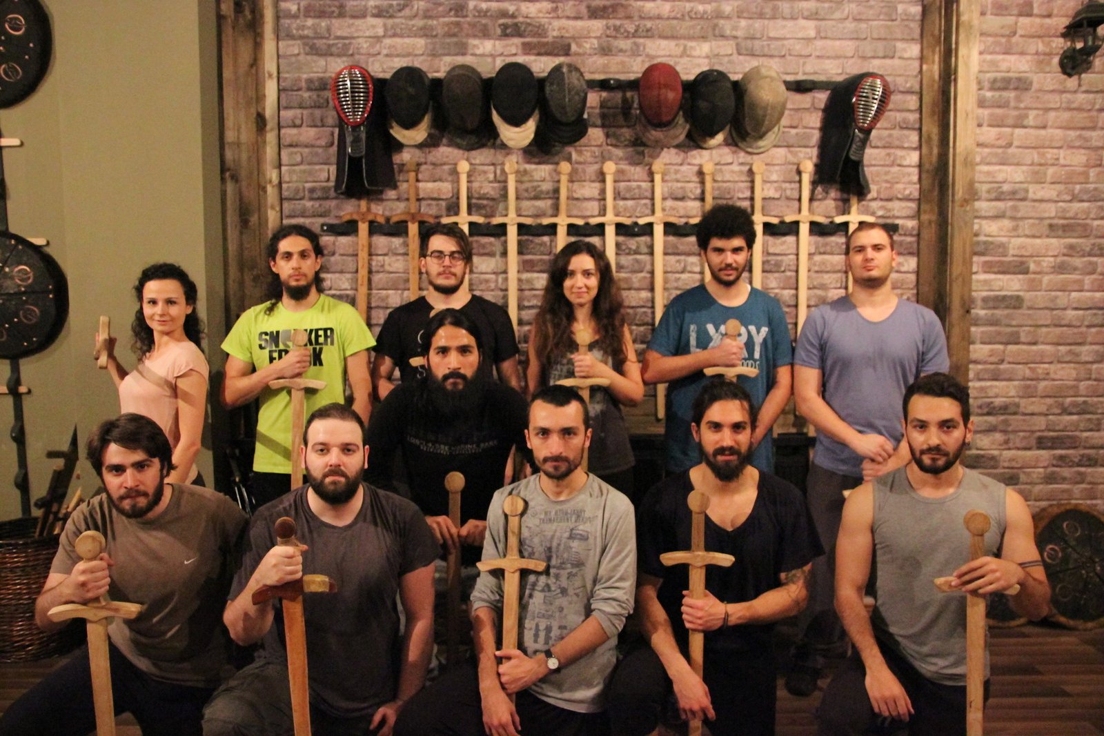 Kuzgun Akademi Tarihi Savaş Sanatları eğitim grubundan bir kare