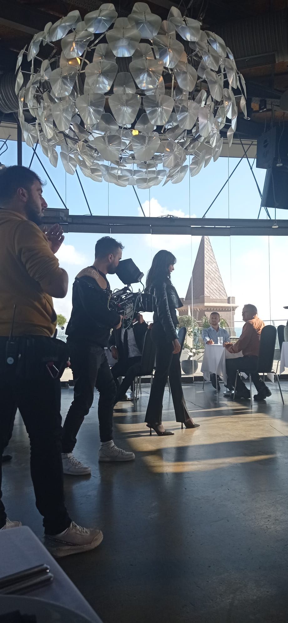 Dizi-film yapımından bir kare — Kuzgun Akademi