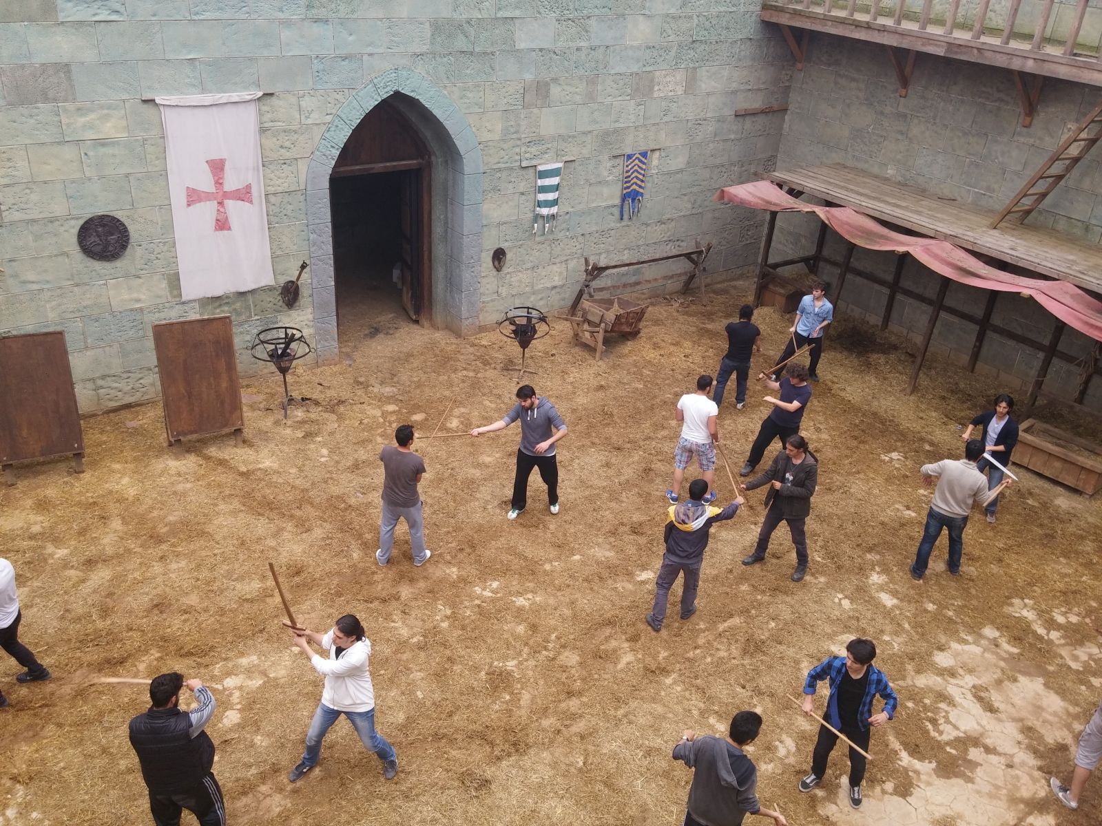 Dizi-film yapımından bir kare — Kuzgun Akademi