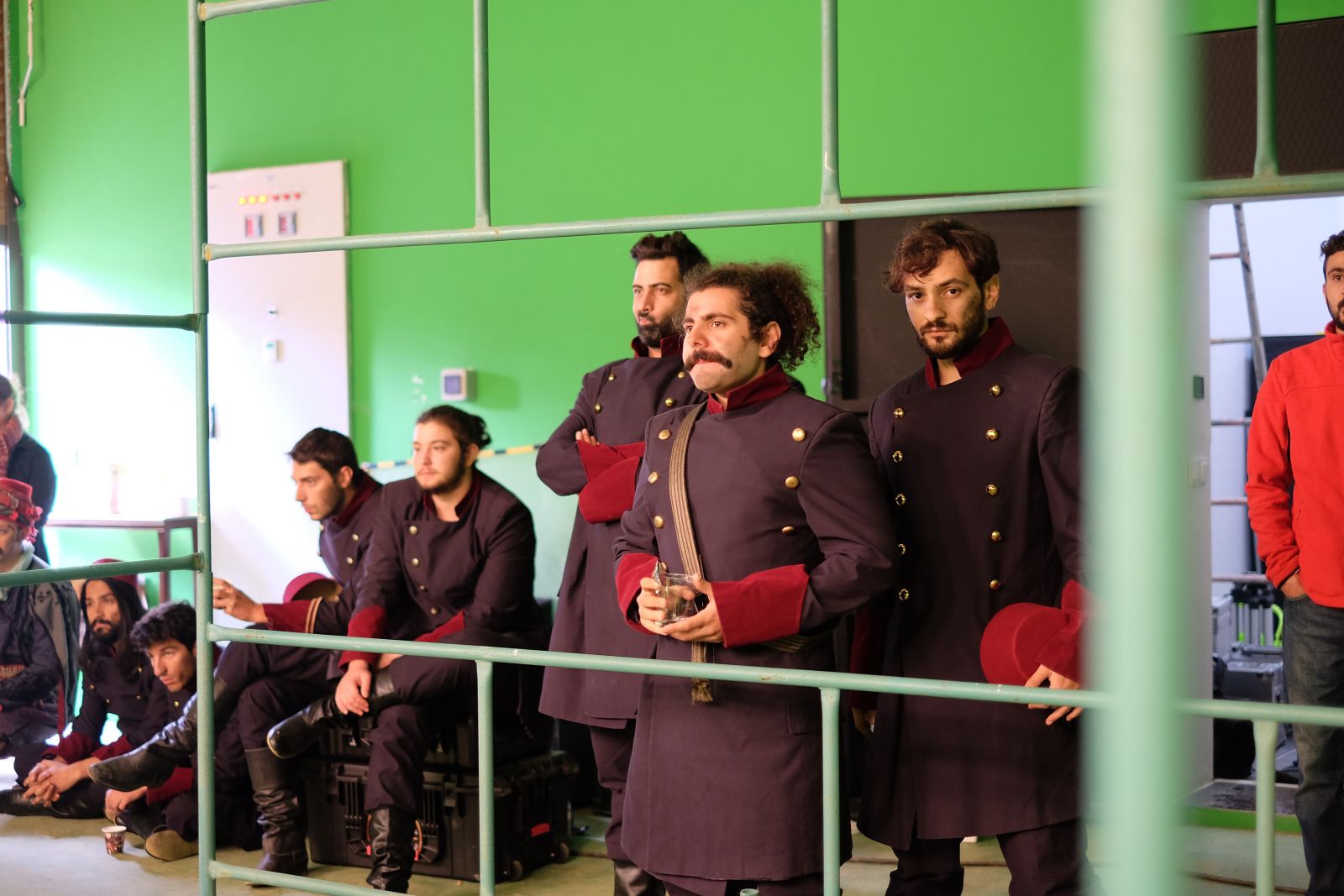 Dizi-film yapımından bir kare — Kuzgun Akademi