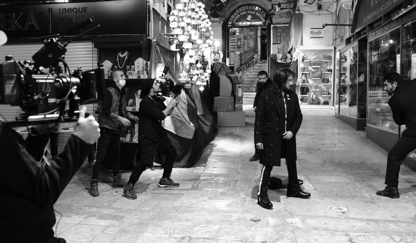 Kamera arkası: Kuzgun Akademi yapım çalışmalarından bir kare